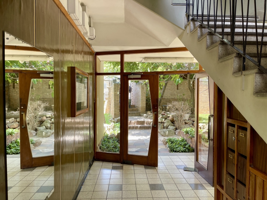 1 Bedroom Property for Sale in Rosebank Western Cape